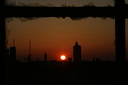 Sonnenuntergang bei meiner Fabrik, MDR-Turm Leipzig durchs Fenster  7600